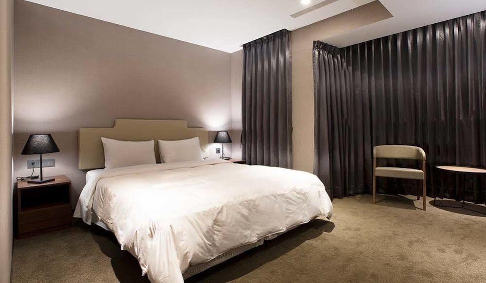 Noble Hotel Ταϊπέι Εξωτερικό φωτογραφία
